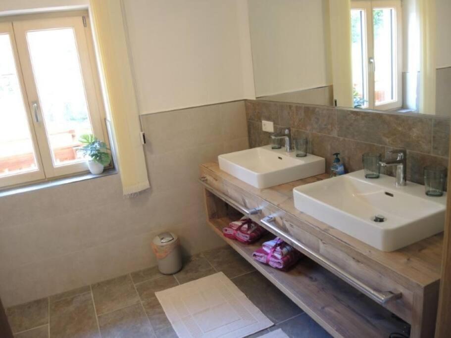Ferienwohnung Ochsenhorn In Lofer 100 M² / 4-8 P. Bagian luar foto
