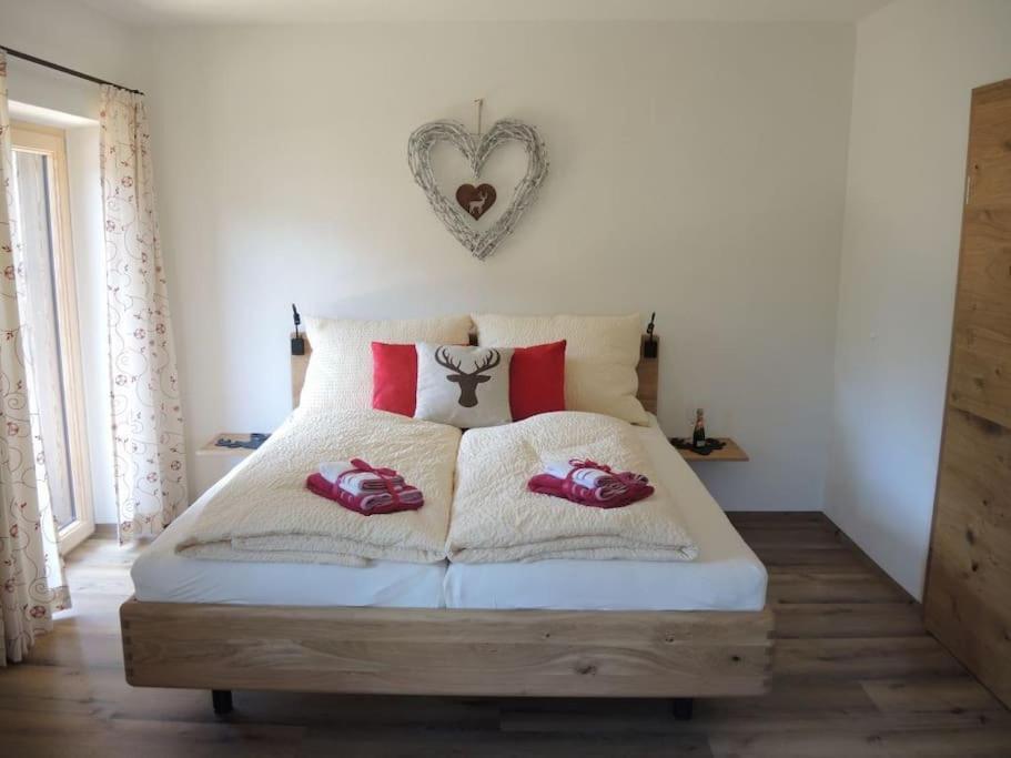 Ferienwohnung Ochsenhorn In Lofer 100 M² / 4-8 P. Bagian luar foto